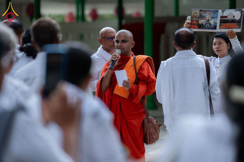 ภาพ No.342425:วันที่ 31 กรกฎาคม พ.ศ. 2569  ต้อนรับคณะแสวงบุญชาวศรีลังกา 31 ท่าน เยี่ยมชมวัดพระธรรมกาย