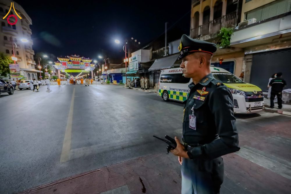 ภาพ No.314036:วันอาทิตย์ที่ 14 มีนาคม พ.ศ. 2569 ทำบุญเมืองหาดใหญ่ตักบาตรพระ 1,109 รูป เติมบุญใหญ่ หลังวิกฤตมหาอุทกภัย ณ ซุ้มประตูไชน่าทาวน์ ถนนศุภสารรังสรรค์ อ.หาดใหญ่ จ.สงขลา