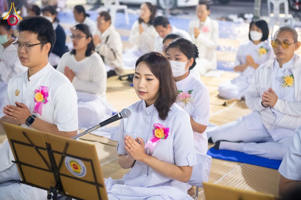 ภาพ No.291368:วันที่ 10 มกราคม พ.ศ. 2569 พิธีถวายภัตตาหารเป็นสังฆทาน แด่พระธรรมยาตรา ณ อนุสรณ์สถานคลองบางนางแท่น อ.สามพราน จ.นครปฐม ในโครงการธรรมยาตรา กตัญญูบูชา มหาปูชนียาจารย์ พระมงคลเทพมุนี(สด จนฺทสโร) พระผู้ปราบมาร อนุสรณ์สถาน 7 แห่ง ปีที่ 14