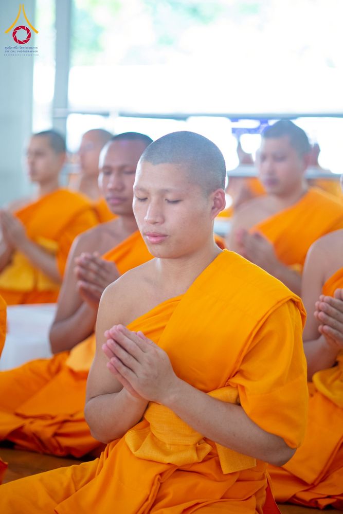 ภาพ No.262684:วันที่ 18,25 ตุลาคม พ.ศ. 2568 พิธีถวายภัตตาหารเมนูสวรรค์ เพื่อการบรรลุธรรม ณ หอฉันคุณยายอาจารย์ฯ วัดพระธรรมกาย