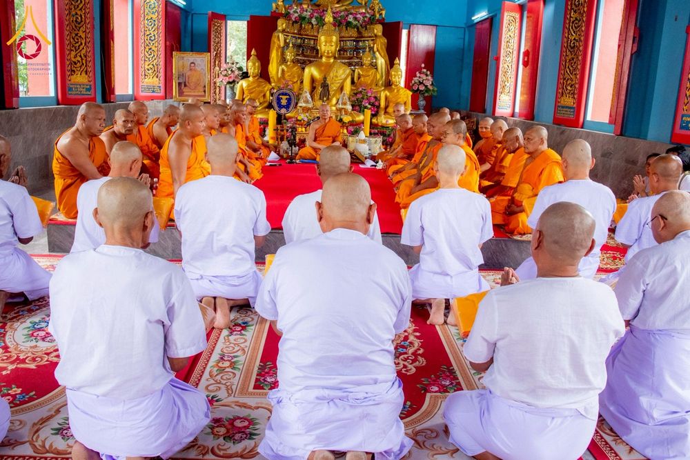 ภาพ No.276370:วันศุกร์ที่ 5 ธันวาคม 2568 (วันพ่อแห่งชาติ) พิธีบรรพชาอุปสมบทหมู่ธรรมทายาท จำนวน 14 รูป โครงการบรรพชาอุปสมบทหมู่ รุ่นบูชาธรรมมหาปูชนียาจารย์ ประจำปี 2568  ณ ศูนย์อบรมเยาวชนบางปะหัน จังหวัดพระนครศรีอยุธยา