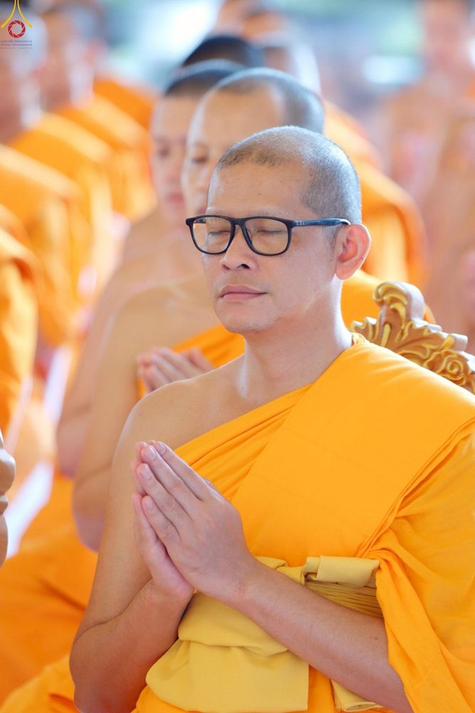 ภาพ No.249186:วันที่ 20 กันยายน พ.ศ. 2568 พิธีประดิษฐานรูปหล่อหลวงปู่วัดปากน้ำ ภาษีเจริญ ณ วิหารพระมงคลเทพมุนี (สด จนฺทสโร) ศูนย์ปฏิบัติธรรมภูเก็ต จ.ภูเก็ต