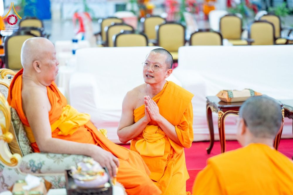 ภาพ No.185255:พิธีถวายมหาสังฆทาน 1,000 วัด ในวาระอายุวัฒนมงคล 84 ปี หลวงพ่อทัตตชีโว วันอาทิตย์ที่ 22 ธันวาคม พ.ศ. 2567 ณ สภาธรรมกายสากล วัดพระธรรมกาย