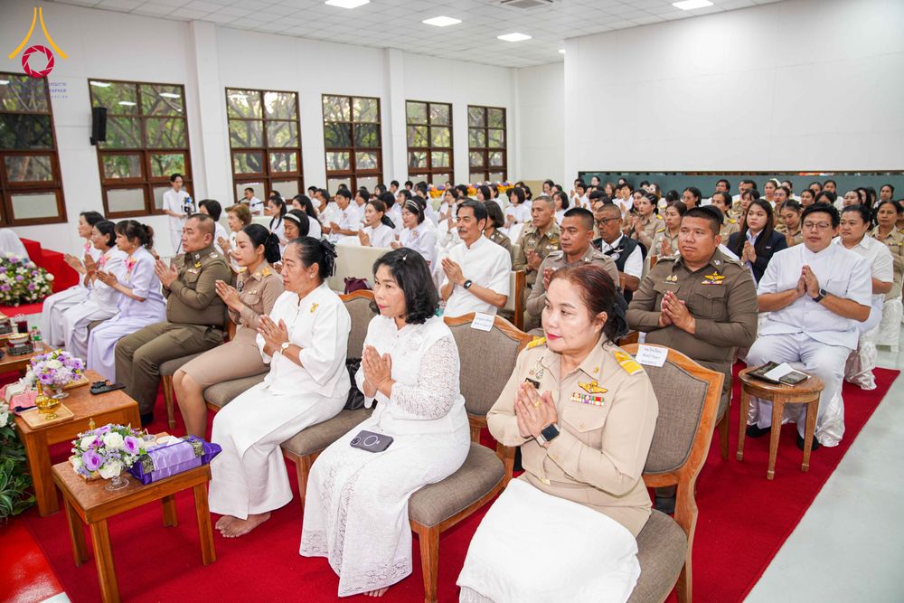 ภาพ No.315145:วันจันทร์ที่ 23 มีนาคม พ.ศ. 2569 พิธีบำเพ็ญกุศล คุณพ่อณรงค์ จินตมากุล  สิริอายุ 99 ปี 11 เดือน โยมบิดา พระครูปลัดรัตนวีรวัฒน์ (รังสฤษดิ์ อิทฺธิจินตโก) ที่ปรึกษาเจ้าคณะจังหวัดปทุมธานี เจ้าอาวาสวัดพระธรรมกาย  ณ ห้องปลูกศรัทธา 2 วัดพระธรรมกาย ปทุมธานี