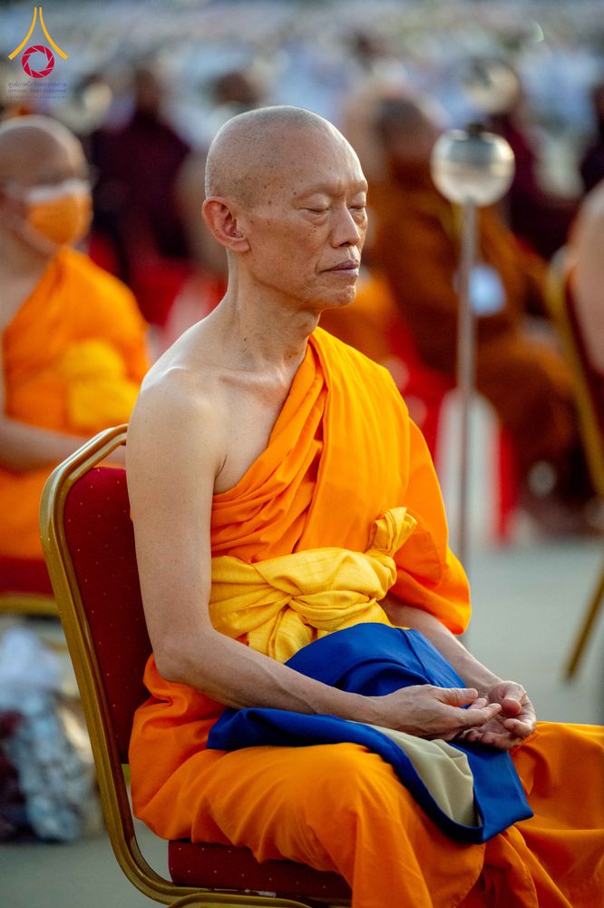 ภาพ No.312224:วันอังคารที่ 3 มีนาคม พ.ศ.2569 พิธีเวียนประทักษิณและจุดมาฆประทีป ณ ลานธรรมพระมหาธรรมกายเจดีย์ วัดพระธรรมกาย