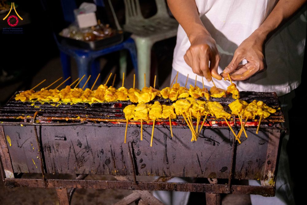 ภาพ No.287969:วันที่ 4 มกราคม พ.ศ. 2569 พิธีถวายภัตตาหารเป็นสังฆทาน แด่พระธรรมยาตรา ในโครงการธรรมยาตรา กตัญญูบูชา มหาปูชนียาจารย์ พระมงคลเทพมุนี(สด จนฺทสโร) พระผู้ปราบมาร อนุสรณ์สถาน 7 แห่ง ปีที่ 14 ณ อนุสรณ์สถานมหาวิหารพระมงคลเทพมุนี (โลตัสแลนด์) อ.สองพี่น้อง จ.สุพรร