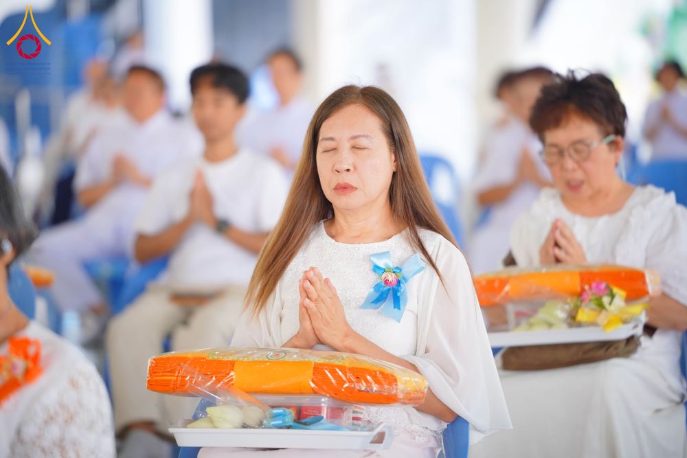 ภาพ No.320663:วันที่ 11 เมษายน พ.ศ.2569 พิธีถวายภัตตาหารเมนูสวรรค์ เพื่อการบรรลุธรรม ณ หอฉันคุณยายอาจารย์ฯ วัดพระธรรมกาย