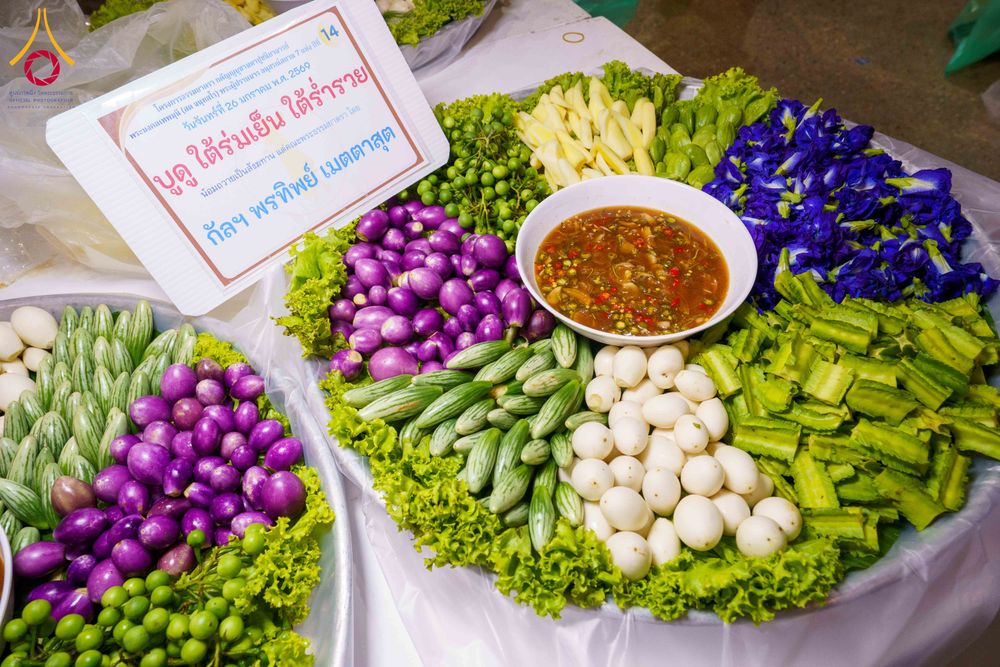 ภาพ No.303138:วันที่ 26 มกราคม พ.ศ. 2569 พิธีถวายภัตตาหารเป็นสังฆทาน แด่พระธรรมยาตรา ณ วัดพระธรรมกาย  จังหวัดปทุมธานี ในโครงการธรรมยาตรา กตัญญูบูชา มหาปูชนียาจารย์ พระมงคลเทพมุนี(สด จนฺทสโร) พระผู้ปราบมาร อนุสรณ์สถาน 7 แห่ง ปีที่ 14