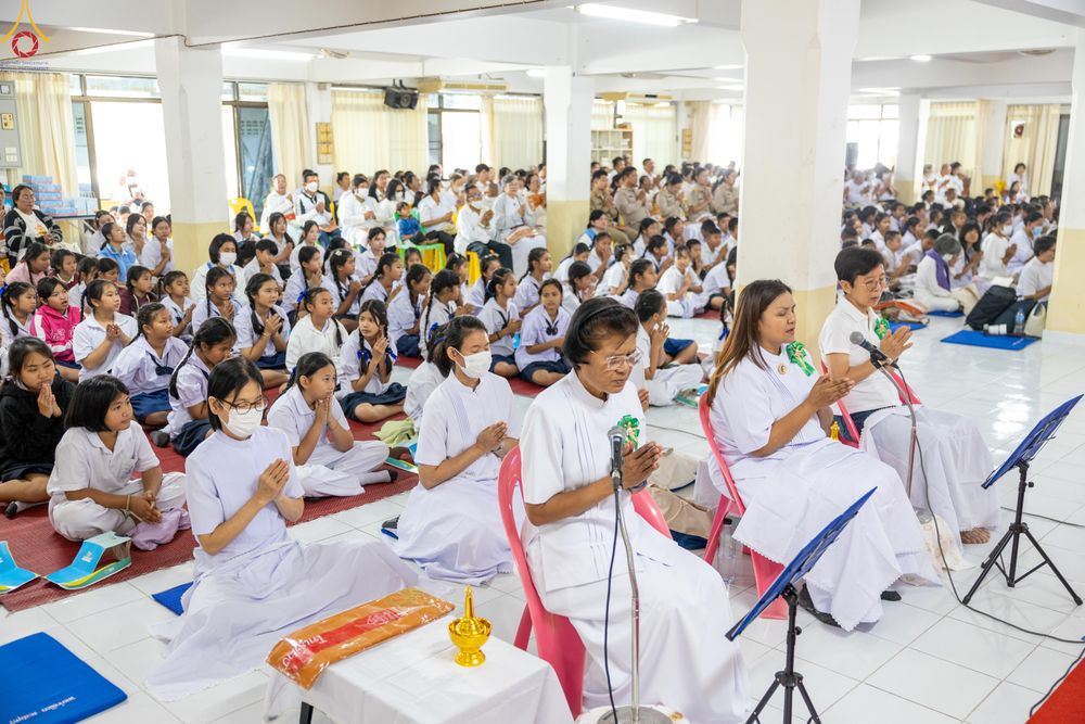 ภาพ No.293102:วันที่ 12 มกราคม พ.ศ. 2569 พิธีทอดผ้าป่าทำนุบำรุงศาสนสถาน ณ วัดไผ่โรงวัว ต.บางตาเถร อ.สองพี่น้อง จ.สุพรรณบุรี ในโครงการธรรมยาตรา กตัญญูบูชา มหาปูชนียาจารย์ พระมงคลเทพมุนี(สด จนฺทสโร) พระผู้ปราบมาร อนุสรณ์สถาน 7 แห่ง ปีที่ 14