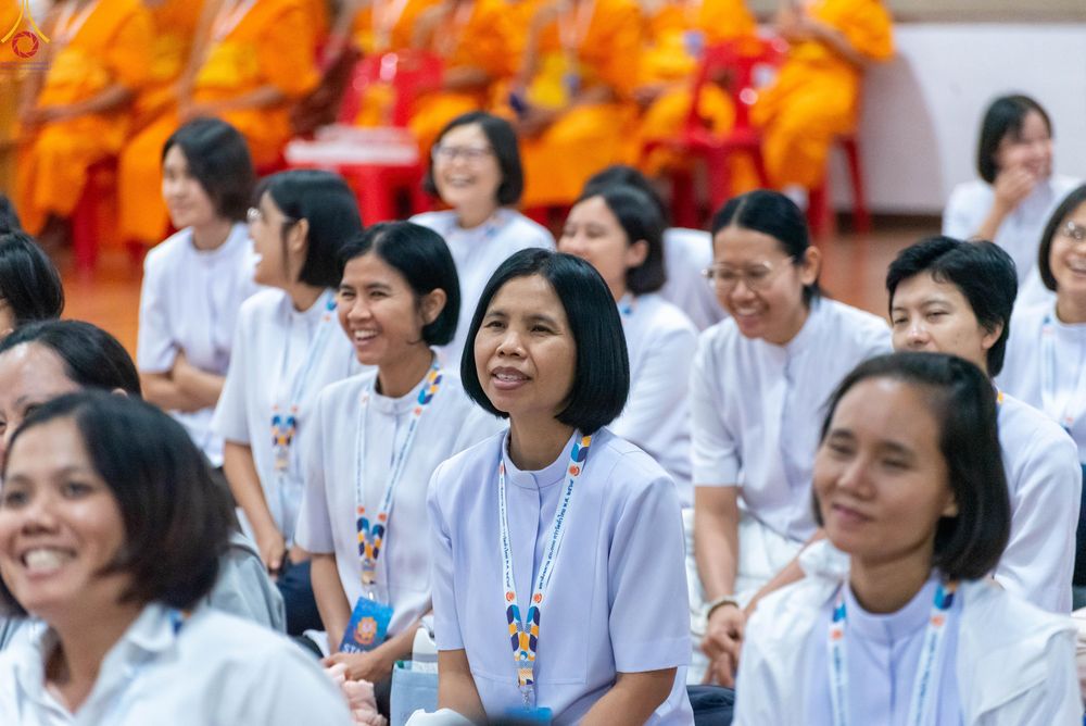 ภาพ No.319993:วันที่ 6 เมษายน พ.ศ.2569 ทีมจัดภัตตาหารประชุมเตรียมงานถวายมหาสังฆทาน 40,000 กว่าวัดทั่วประเทศ บูชาธรรม 82 ปี หลวงพ่อธัมมชโย