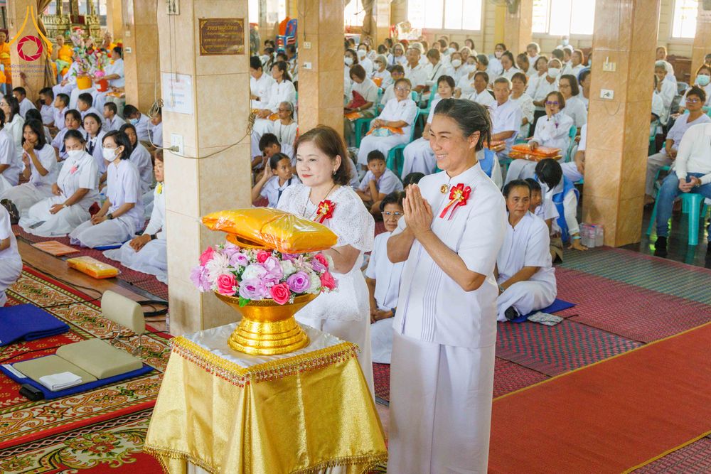 ภาพ No.304997:วันที่ 28 มกราคม พ.ศ. 2569 พิธีทอดผ้าป่าทำนุบำรุงศาสนสถาน ณ วัดบางขัน อ.คลองหลวง จ.ปทุมธานี ในโครงการธรรมยาตรา กตัญญูบูชา มหาปูชนียาจารย์ พระมงคลเทพมุนี(สด จนฺทสโร) พระผู้ปราบมาร อนุสรณ์สถาน 7 แห่ง ปีที่ 14