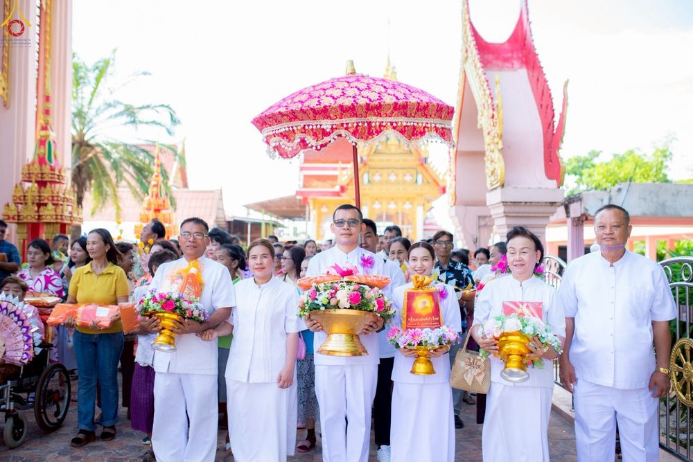 ภาพ No.258636:วันที่ 18 ตุลาคม พ.ศ. 2568 พิธีทอดกฐินสามัคคีทั่วไทย 30,000 วัด โดยคณะศิษยานุศิษย์ บูชาธรรม 81 ปี หลวงพ่อธัมมชโย ณ วัดสามเพลง ต.ปลายกลัด อ.บางซ้าย จ.พระนครศรีอยุธยา