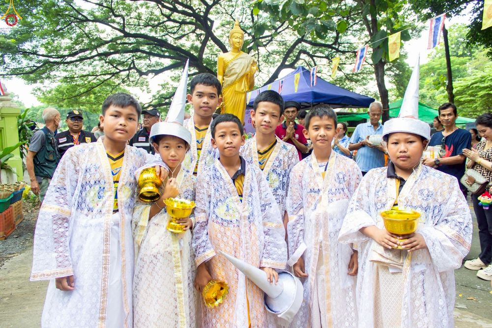 ภาพ No.252499:วันที่ 11 ตุลาคม พ.ศ. 2568 พิธีทอดกฐินสามัคคีทั่วไทย 30,000 วัด โดยคณะศิษยานุศิษย์ บูชาธรรม 81 ปี หลวงพ่อธัมมชโย ณ วัดโคกมะตูม อ.เมืองสระบุรี จ.สระบุรี