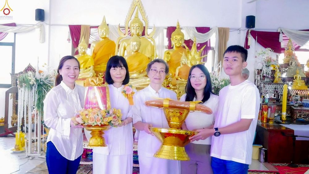 ภาพ No.272176:วันที่ 26 ตุลาคม พ.ศ. 2568 พิธีทอดกฐินสามัคคีทั่วไทย ณ วัดสว่างอารมณ์ อ.บางบ่อ จ.สมุทรปราการ โดยคณะศิษยานุศิษย์ บูชาธรรม 81 ปี หลวงพ่อธัมมชโย