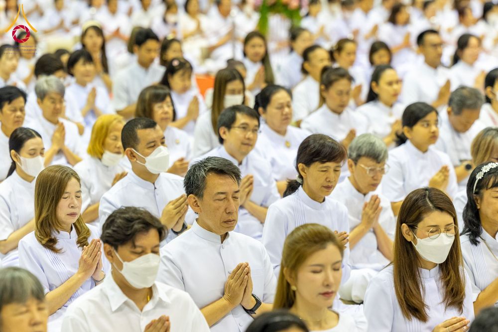 ภาพ No.209496:วันอาทิตย์ที่ 2 มีนาคม พ.ศ. 2568 พิธีบูชาข้าวพระ ณ สภาธรรมกายสากล วัดพระธรรมกาย