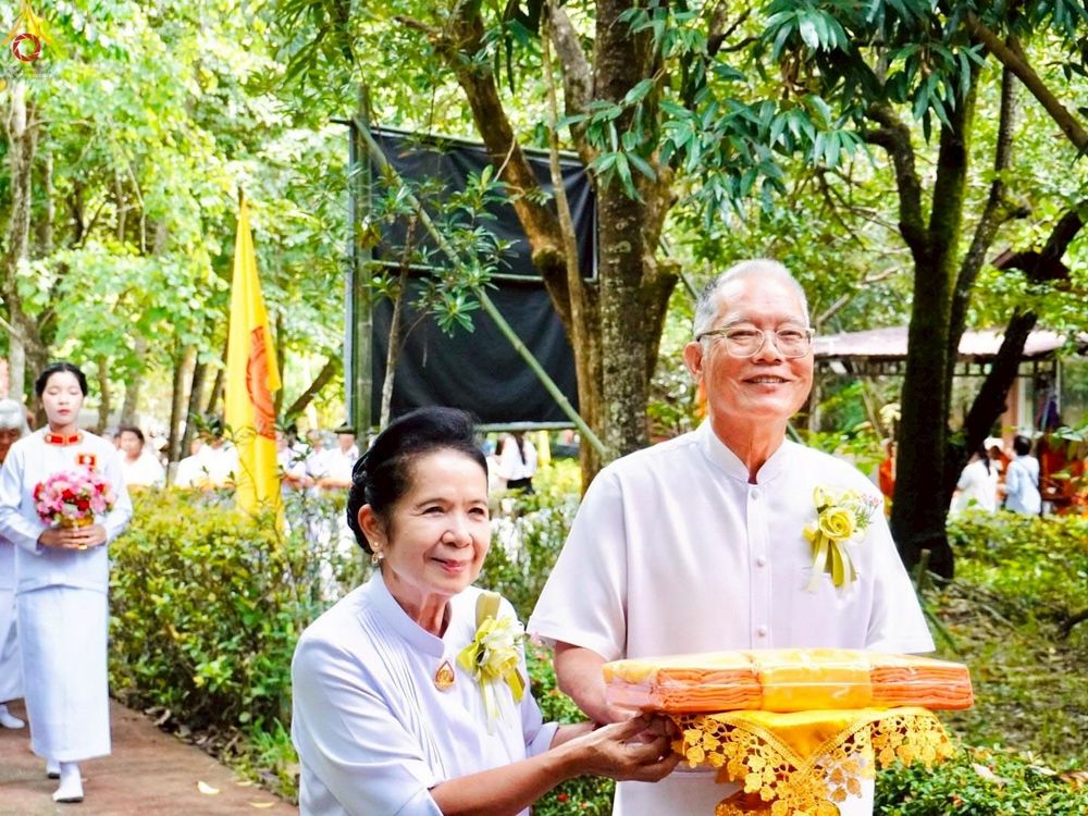 ภาพ No.259103:วันที่ 15 ตุลาคม พ.ศ. 2568 พิธีทอดกฐินสามัคคีทั่วไทย 30,000 วัด โดยคณะศิษยานุศิษย์ บูชาธรรม 81 ปี หลวงพ่อธัมมชโย ณ วัดป่ารัตนคีรี จ.ปราจีนบุรี