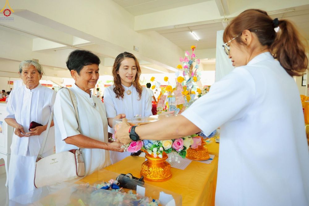 ภาพ No.265570:วันเสาร์ที่ 18 ตุลาคม พ.ศ. 2568 พิธีทอดกฐินสามัคคี ประจำปี 2568 “กฐินครัวมหาทาน” ณ ศูนย์อบรมเยาวชนบางปะหัน ตำบลหันสัง อำเภอบางปะหัน จังหวัดพระนครศรีอยุธยา