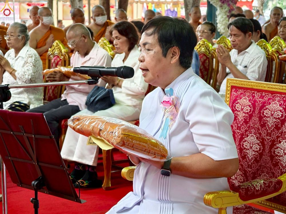 ภาพ No.252120:วันที่ 11 ตุลาคม พ.ศ. 2568 พิธีทอดกฐินสามัคคีทั่วไทย 30,000 วัด โดยคณะศิษยานุศิษย์ บูชาธรรม 81 ปี หลวงพ่อธัมมชโย ณ วัดห้วยจรเข้ อ.เมือง จ.นครปฐม