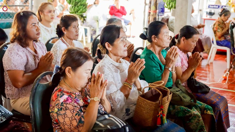 ภาพ No.252381:วันที่ 11 ตุลาคม พ.ศ. 2568 พิธีทอดกฐินสามัคคีทั่วไทย 30,000 วัด โดยคณะศิษยานุศิษย์ บูชาธรรม 81 ปี หลวงพ่อธัมมชโย ณ ที่พักสงฆ์ธรรมเจริญ ต.หงษ์เจริญ อ.ท่าแซะ จ.ชุมพร