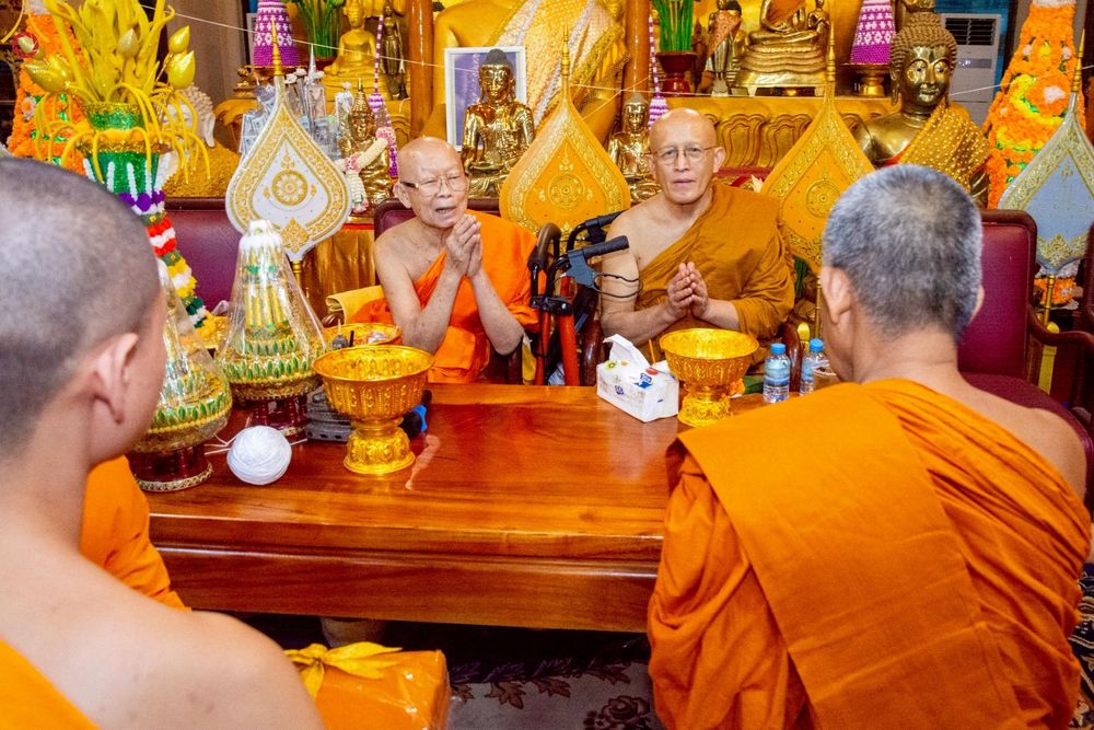 ภาพ No.271702:วันอาทิตย์ที่ 26 ตุลาคม พ.ศ. 2568 กฐินสมทบวัดต่างประเทศ โดยคณะศิษยานุศิษย์ บูชาธรรม 81 ปี  หลวงพ่อธัมมชโย ณ วัดสีอัมพอน นครเวียงจันทน์ สปป.ลาว