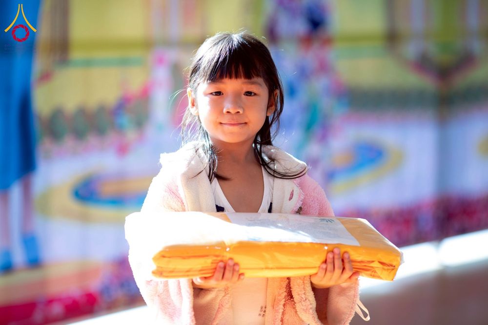 ภาพ No.274590:วันอาทิตย์ที่ 23 พฤศจิกายน พ.ศ. 2568 พิธีทอดผ้าป่าสามัคคี เพื่อระดมทุนสร้างกุฏิที่พักสามเณร ณ ศูนย์ปฏิบัติธรรมสวนผึ้ง จ.ราชบุรี