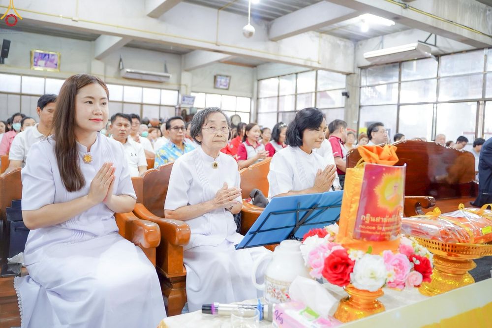 ภาพ No.250732:วันพุธที่ 8 ตุลาคม พ.ศ. 2568 พิธีทอดกฐินสามัคคีทั่วไทย 30,000 วัด โดยคณะศิษยานุศิษย์ บูชาธรรม 81 ปี หลวงพ่อธัมมชโย ณ วัดชมนิมิตร อ.พระประแดงจ.สมุทรปราการ