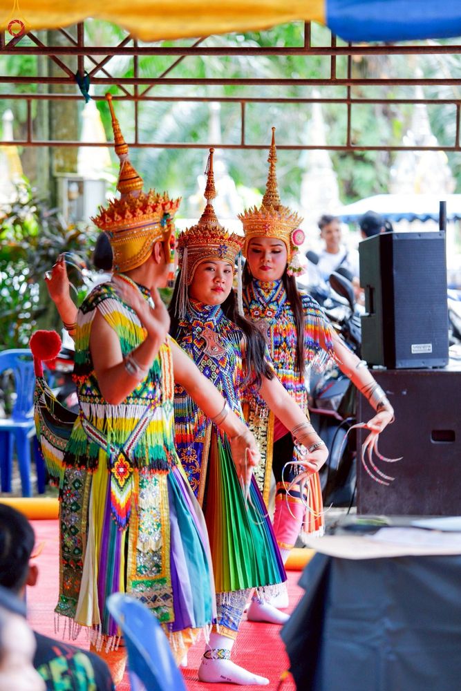 ภาพ No.257128:วันที่ 17 ตุลาคม พ.ศ. 2568 พิธีทอดกฐินสามัคคีทั่วไทย 30,000 วัด โดยคณะศิษยานุศิษย์ บูชาธรรม 81 ปี หลวงพ่อธัมมชโย ณ วัดนิคมพัฒนาราม ต.นิคมพัฒนา อ.มะนัง จ.สตูล