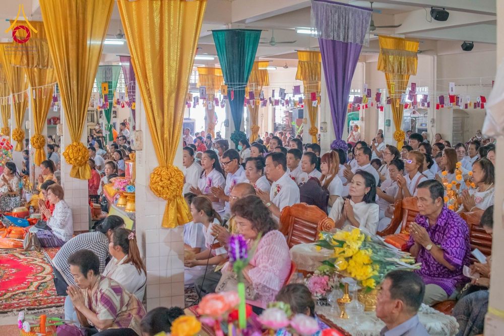 ภาพ No.178896:พิธีทอดกฐิน ณ วัดบางเพรียง อ.บางบ่อ จ.สมุทรปราการ  ในโครงการกฐินสามัคคีทั่วไทย 30,000 วัด บูชาธรรม 80 ปี หลวงพ่อธัมมชโย โดยคณะศิษยานุศิษย์วัดพระธรรมกาย วันที่ 15 พฤศจิกายน พ.ศ. 2567