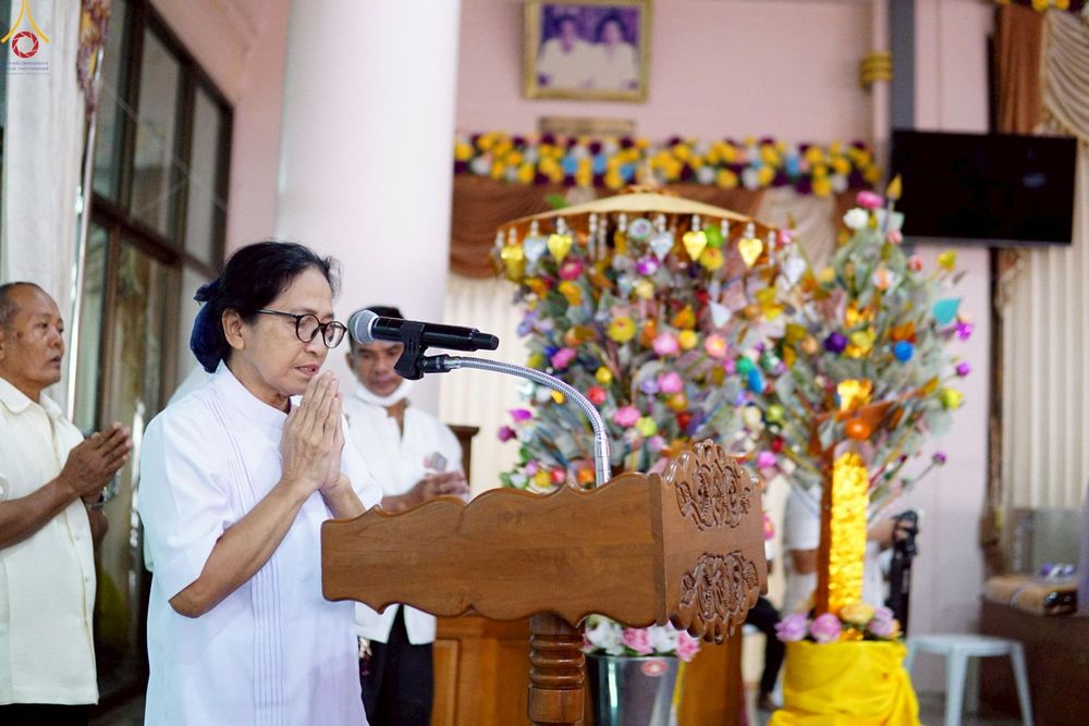 ภาพ No.260835:วันที่ 12 ตุลาคม พ.ศ. 2568 พิธีทอดกฐินสามัคคีทั่วไทย 30,000 วัด โดยคณะศิษยานุศิษย์ บูชาธรรม 81 ปี หลวงพ่อธัมมชโย ณ วัดใหญ่บางปลากด ต.ในคลองบางปลากด  อ.พระสมุทรเจดีย์ จ.สมุทรปราการ