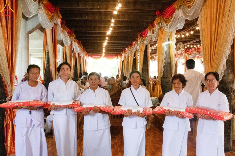 ภาพ No.170419:พิธีทอดกฐิน ณ วัดหนองมน จ.สระบุรี ในโครงการกฐินสามัคคีทั่วไทย 30,000 วัด บูชาธรรม 80 ปี หลวงพ่อธัมมชโย โดยคณะศิษยานุศิษย์วัดพระธรรมกาย วันที่ 27 ตุลาคม พ.ศ. 2567