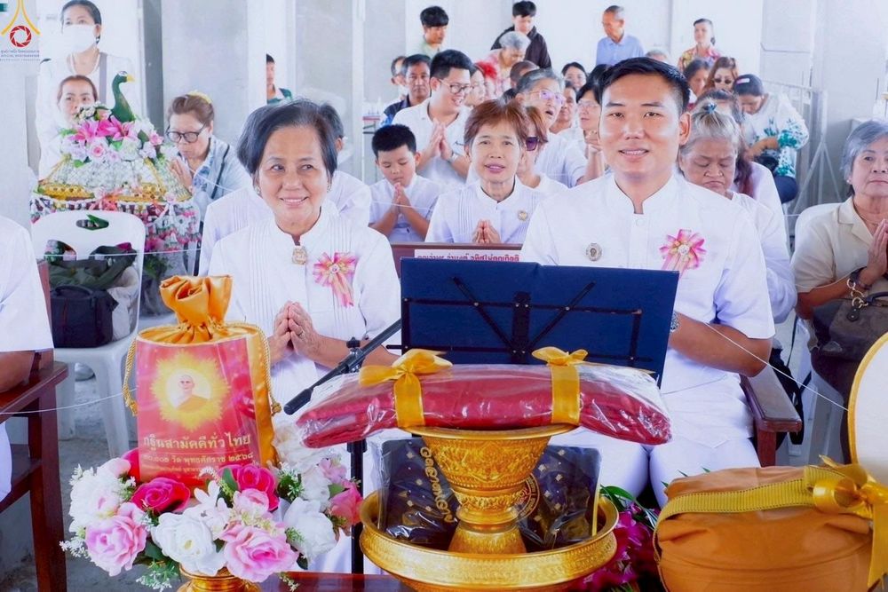 ภาพ No.253401:วันที่ 12 ตุลาคม พ.ศ. 2568 พิธีทอดกฐินสามัคคีทั่วไทย 30,000 วัด โดยคณะศิษยานุศิษย์ บูชาธรรม 81 ปี หลวงพ่อธัมมชโย ณ วัดท้องคุ้ง ตำบลคลองด่าน  อำเภอบางบ่อ จังหวัดสมุทรปราการ