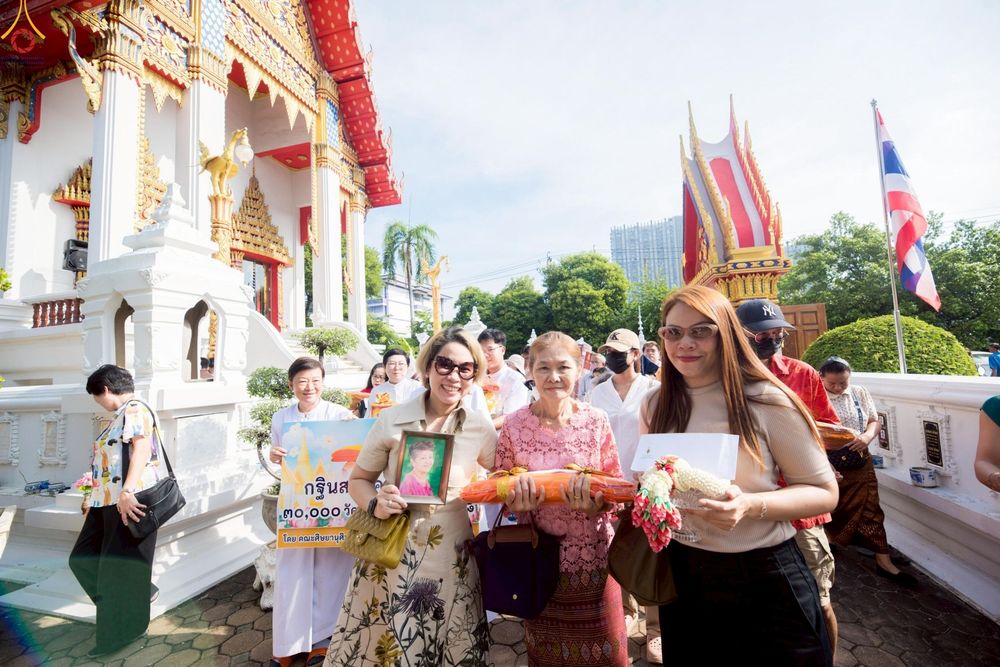 ภาพ No.262831:วันที่ 12 ตุลาคม พ.ศ. 2568 พิธีทอดกฐินสามัคคีทั่วไทย 30,000 วัด โดยคณะศิษยานุศิษย์ บูชาธรรม 81 ปี หลวงพ่อธัมมชโย ณ วัดแคนอก ต.บางกระสอ อ.เมืองนนทบุรี จ.นนทบุรี