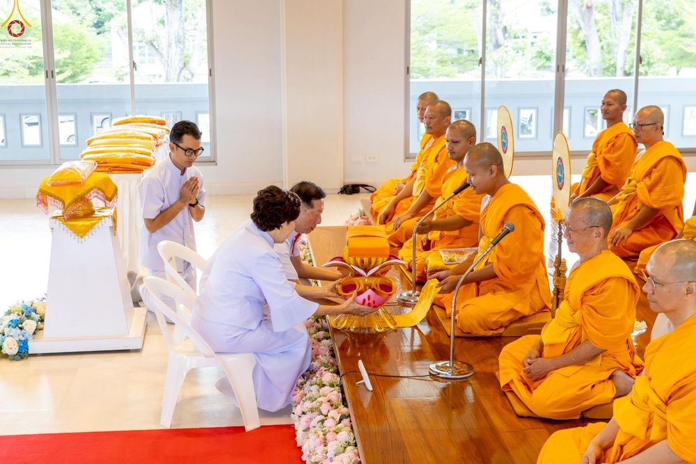 ภาพ No.268464:วันพฤหัสบดีที่ 23 ตุลาคม พ.ศ. 2568 พิธีทอดกฐินเพื่อสร้างกุฏิสงฆ์ ณ ศูนย์ปฏิบัติธรรมนานาชาติสะเดา จ.สงขลา