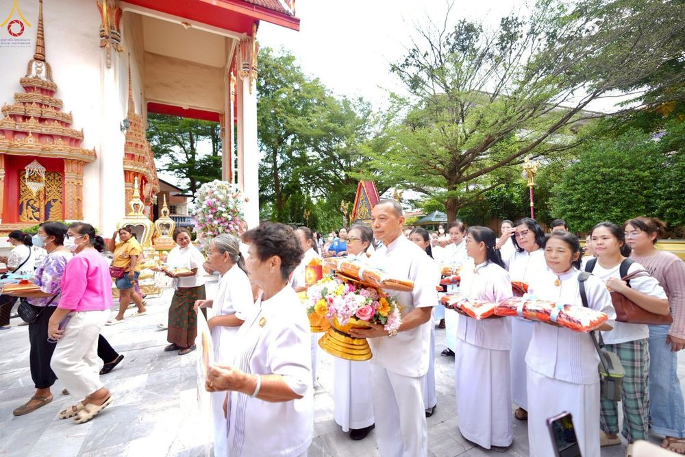 ภาพ No.259431:วันที่ 11 ตุลาคม พ.ศ. 2568 พิธีทอดกฐินสามัคคีทั่วไทย 30,000 วัด โดยคณะศิษยานุศิษย์ บูชาธรรม 81 ปี หลวงพ่อธัมมชโย ณ วัดเวฬุวนาราม(ไผ่เขียว) เขตดอนเมือง กรุงเทพมหานคร