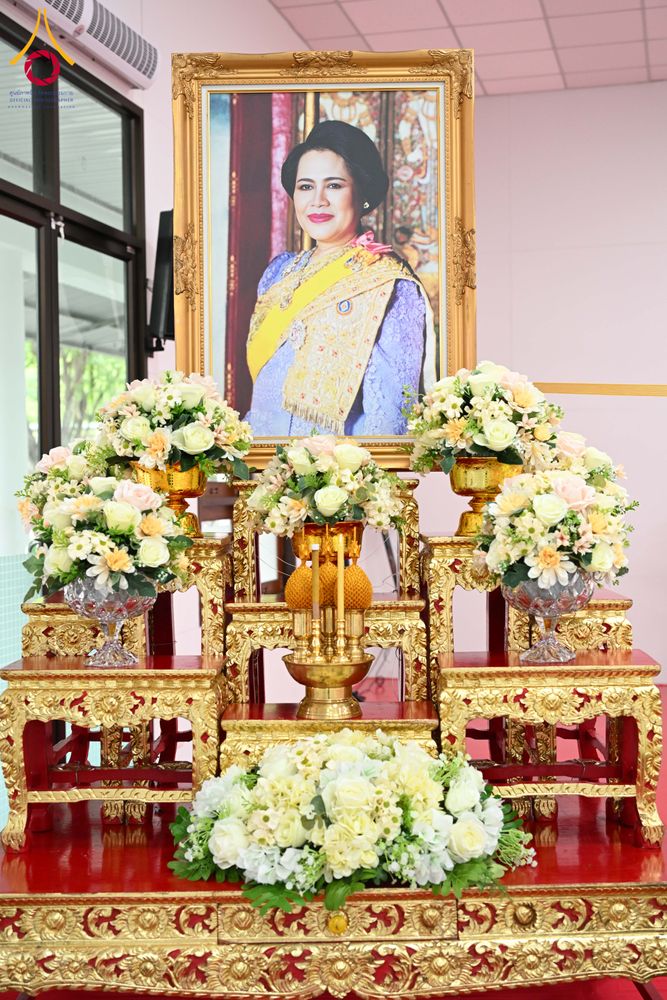 ภาพ No.280630:วันศุกร์ที่ 12 ธันวาคม พ.ศ.2568 พิธีบำเพ็ญกุศลปัญญาสมวาร (50 วัน) อุทิศถวายพระราชกุศลแด่ “พระพันปีหลวง” ณ วัดพระธรรมกาย