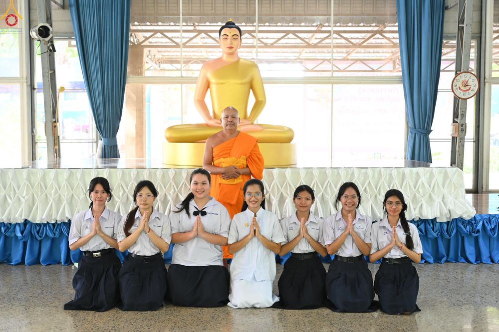 ภาพ No.283222:วันอาทิตย์ที่ 26 ตุลาคม พุทธศักราช 2568 พิธีทอดกฐินสามัคคี กตัญญูบูชาธรรมมหาปูชนียาจารย์ และโครงการกฐินทั่วไทย 30,000 วัด บูชาธรรม 81 ปีหลวงพ่อธัมมชโย  ณ ศูนย์อบรมเยาวชนอุตรดิตถ์