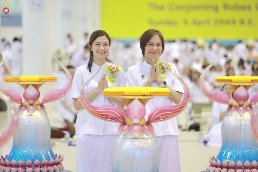 ภาพ No.318526:วันอาทิตย์ต้นเดือนที่ 5 เมษายน พ.ศ.2569 พิธีทอดผ้าป่าสมทบมหาสังฆทาน 40,000 กว่าวัดทั่วประเทศ ณ สภาธรรมกายสากล วัดพระธรรมกาย