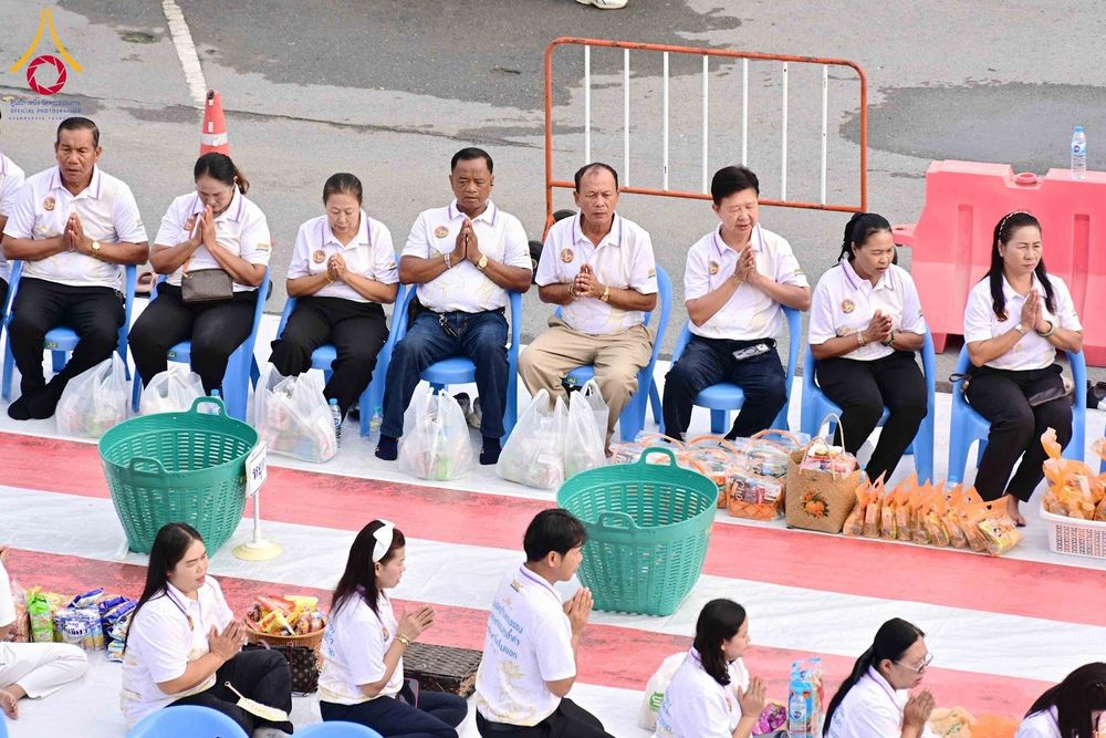 ภาพ No.346952:วันอาทิตย์ที่ 30 สิงหาคม พ.ศ. 2569  พิธีทำบุญตักบาตรพระ 123 รูป เนื่องในโอกาสครบรอบ 122 ปี แห่งการก่อตั้งอำเภอคลองหลวง จังหวัดปทุมธานี ณ บริเวณหน้าที่ว่าการอำเภอคลองหลวง