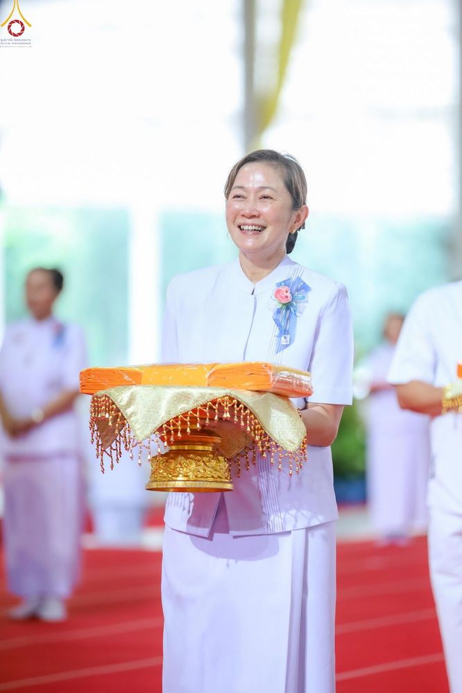 ภาพ No.345603:วันพฤหัสบดีที่ 27 สิงหาคม พ.ศ.2569 พิธีทอดผ้าป่าเพื่อถวายอุปกรณ์สื่อโสตทัศน์ อาคาร 82 ปี หลวงพ่อธัมมชโย พิธีทอดผ้าป่าสมทบกฐินวัดพระธรรมกาย และสมทบกฐิน 30,000 กว่าวัดทั่วไทย ครั้งที่ 1 ประจำปี พุทธศักราช 2569 ณ วัดพระธรรมกาย ปทุมธานี