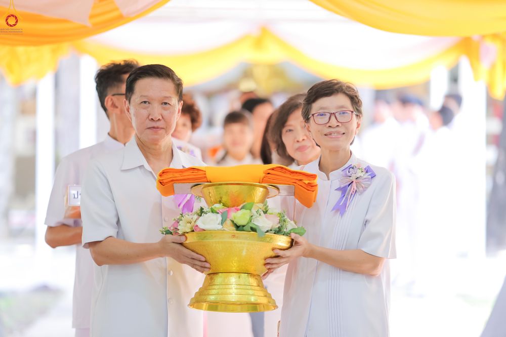 ภาพ No.339403:วันอังคารที่ 14  กรกฎาคม 2569 พิธีทอดผ้าป่าและพิธีตอกเสาเข็มมงคลต้นสุดท้าย องค์พระเจดีย์เพื่อสร้างสันติภาพโลก  ณ ธุดงคสถานพัฒนานิคม อ.พัฒนาพิคม จ.ลพบุรี