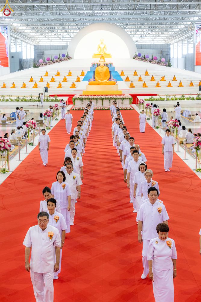 ภาพ No.342755:วันอาทิตย์ที่ 9 สิงหาคม พ.ศ.2569 พิธีจุดเทียนใจ ไฟนิรันดร์ อนันตชัย ณ รัตนบัลลังก์ วัดพระธรรมกาย