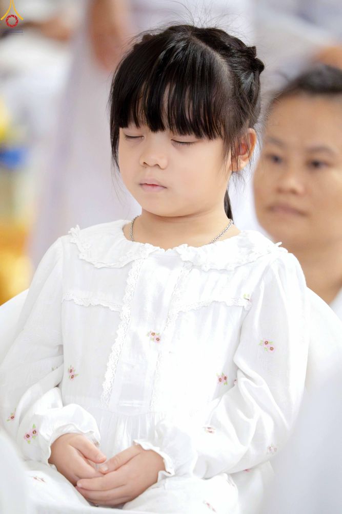 ภาพ No.343553:วันที่ 16 สิงหาคม พ.ศ.2569 พิธีถวายคิลานเภสัช และอุปกรณ์ทางการแพทย์ ณ ห้องแก้วสารพัดนึก2 วัดพระธรรมกาย