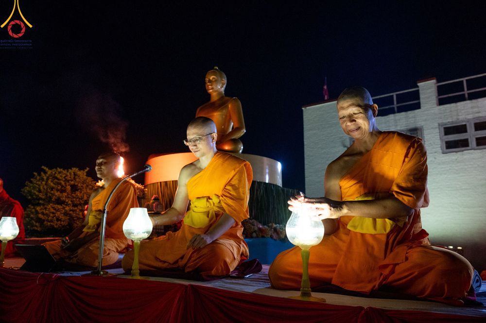 ภาพ No.314310:วันอังคารที่ 17 มีนาคม พ.ศ. 2569 พิธีจุดประทีปเป็นพุทธบูชา ณ วิหารมายาเทวี ลุมพินี ประเทศเนปาล