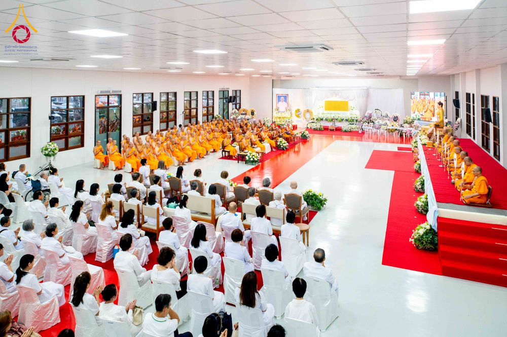 ภาพ No.314909:วันอาทิตย์ที่ 22 มีนาคม พ.ศ. 2569 พิธีบำเพ็ญกุศล คุณพ่อณรงค์ จินตมากุล  สิริอายุ 99 ปี 11 เดือน โยมบิดา พระครูปลัดรัตนวีรวัฒน์ (รังสฤษดิ์ อิทฺธิจินตโก) ที่ปรึกษาเจ้าคณะจังหวัดปทุมธานี เจ้าอาวาสวัดพระธรรมกาย  ณ ห้องปลูกศรัทธา 2 วัดพระธรรมกาย ปทุมธานี