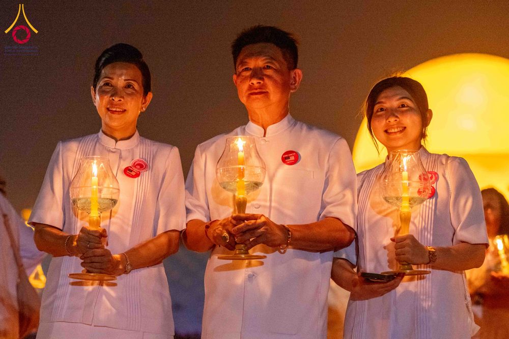 ภาพ No.312260:วันอังคารที่ 3 มีนาคม พ.ศ.2569 พิธีเวียนประทักษิณและจุดมาฆประทีป (ภาพชุดที่ 2) ณ ลานธรรมพระมหาธรรมกายเจดีย์ วัดพระธรรมกาย