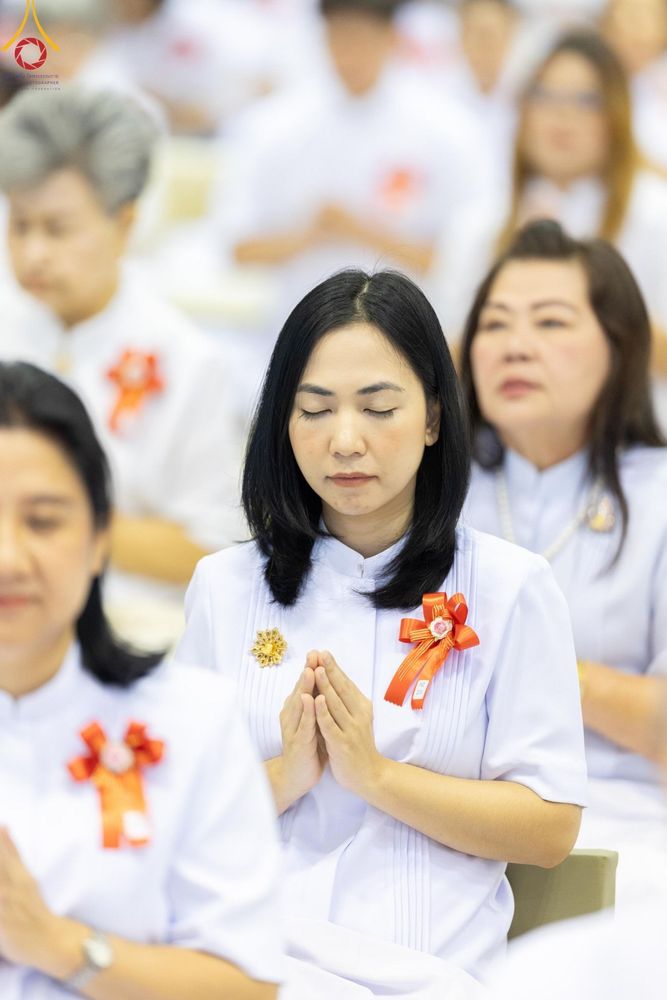 ภาพ No.177732:พิธีตักบาตรและพิธีบูชาข้าวพระ ในวันอาทิตย์ต้นเดือนที่ 1 ธันวาคม พ.ศ. 2567 ณ สภาธรรมกายสากล วัดพระธรรมกาย