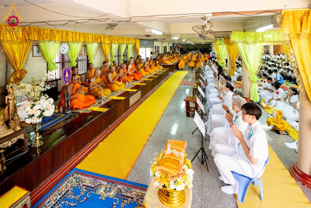 ภาพ No.304341:วันที่ 27 มกราคม พ.ศ. 2569 พิธีทอดผ้าป่าทำนุบำรุงศาสนสถาน ณ วัดไทยเจริญ อ.บางกรวย จ.นนทบุรี ในโครงการธรรมยาตรา กตัญญูบูชา มหาปูชนียาจารย์ พระมงคลเทพมุนี(สด จนฺทสโร) พระผู้ปราบมาร อนุสรณ์สถาน 7 แห่ง ปีที่ 14