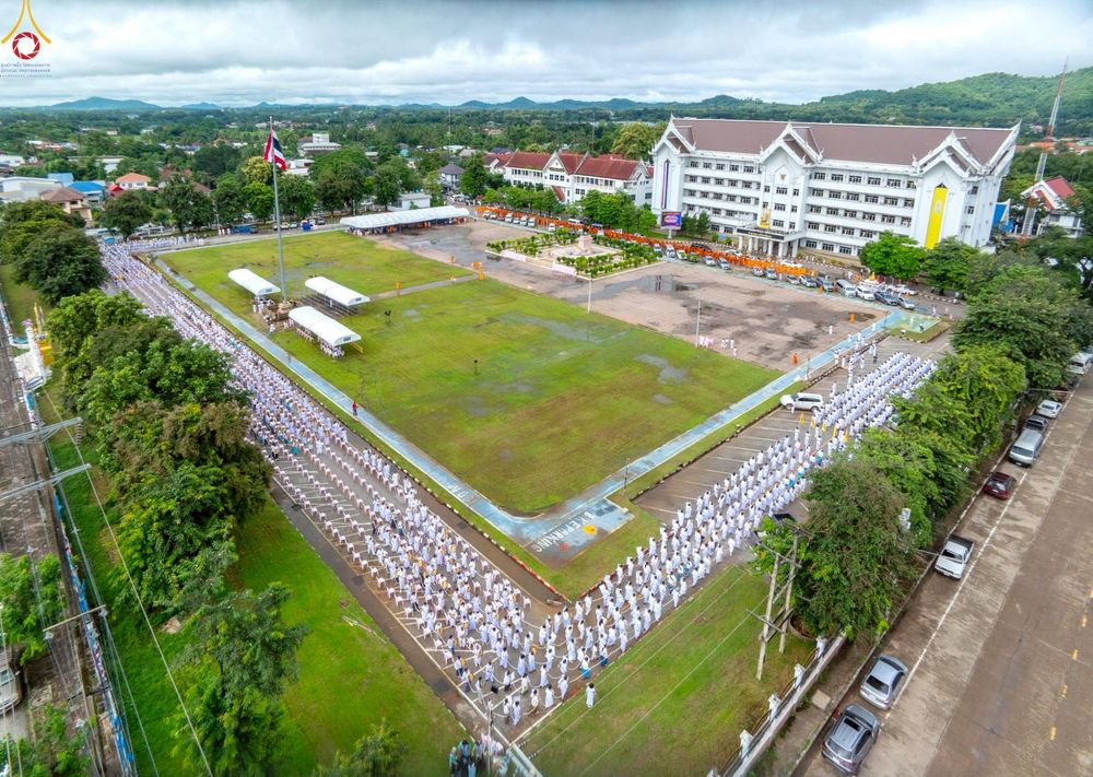 ภาพ No.239194:วันอาทิตย์ที่ 17 สิงหาคม พ.ศ. 2568 พิธีอัญเชิญรูปเหมือนพระมงคลเทพมุนี (สด จันทสโร) ณ ศาลากลางจังหวัดเลย ถึงลานพญานาค สวนสาธารณะกุดป่อง อ.เมือง จ.เลย