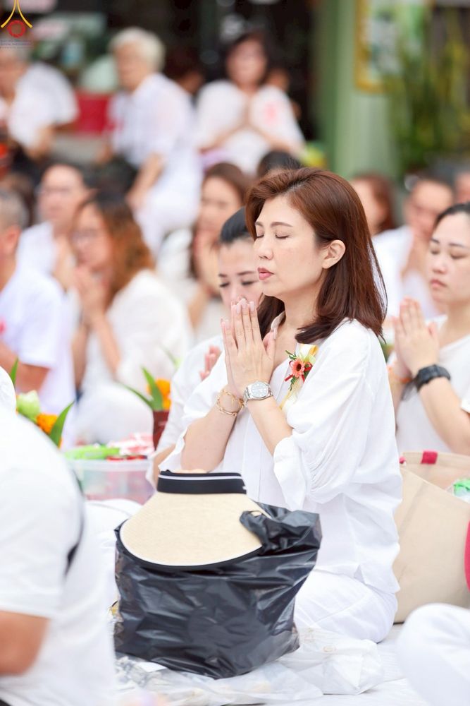 ภาพ No.237079:วันอาทิตย์ที่ 10 สิงหาคม พ.ศ. 2568 มหาสังฆทานครั้งยิ่งใหญ่ ตักบาตรพระ 10,000 รูป ถ.นิพัทธ์อุทิศ 3 ใจกลางนครหาดใหญ่ จ.สงขลา (ชุดที่ 2)