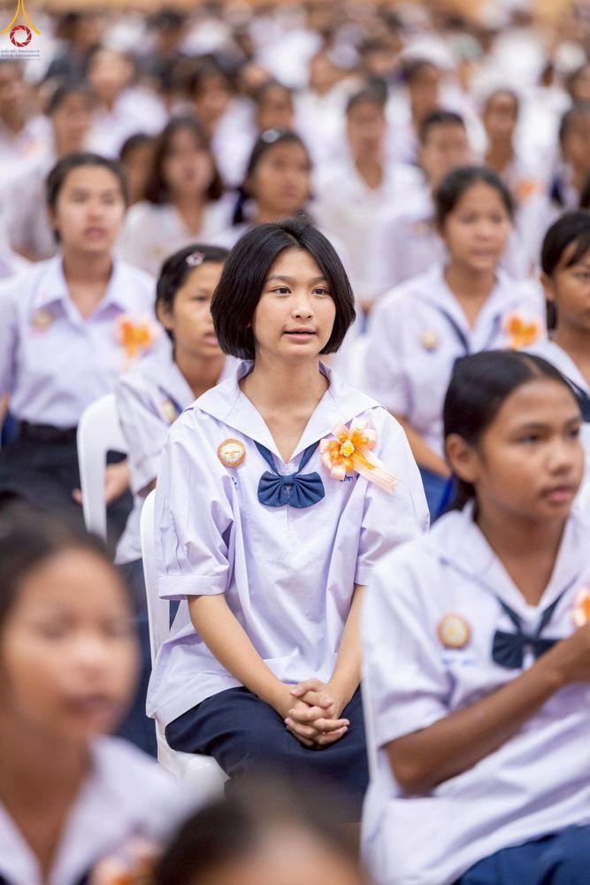 ภาพ No.245936:วันเสาร์ที่ 13 กันยายน พ.ศ. 2568 พิธีมอบผ้าไตรประธานกฐินสัมฤทธิ์เด็กดี V-Star ณ สภาธรรมกายสากล วัดพระธรรมกาย